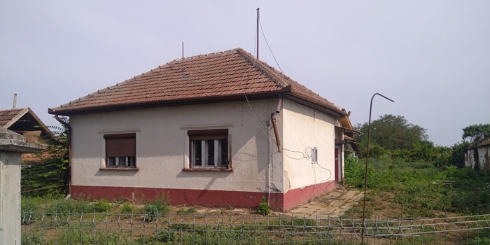 🏠 CASĂ MARE DE FAMILIE DE VÂNZARE – BEREKBÖSZÖRMÉNY