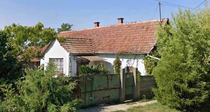 🏠 CASĂ DE VÂNZARE ÎN HENCIDA – APROAPE DE ROMÂNIA