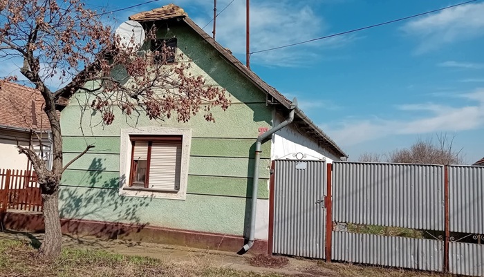 🏠 CASĂ DIN CHIRPICI DE VÂNZARE ÎN HAJDÚSZOVÁT